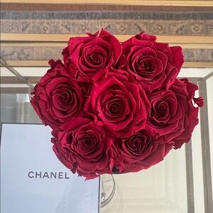 Black and Red Rose Box- The Million Roses Bouquet